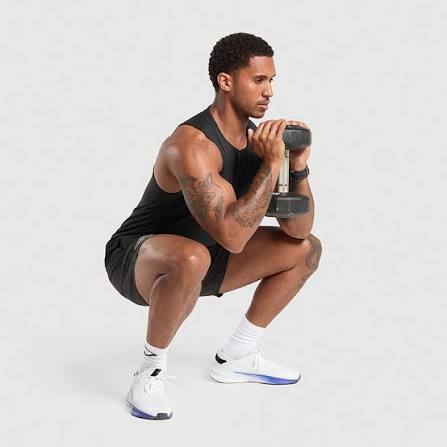 Squat Hold demonstration